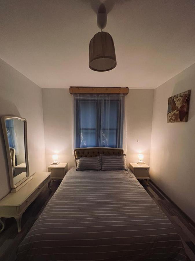 Apartament Aretta Брашов Екстериор снимка