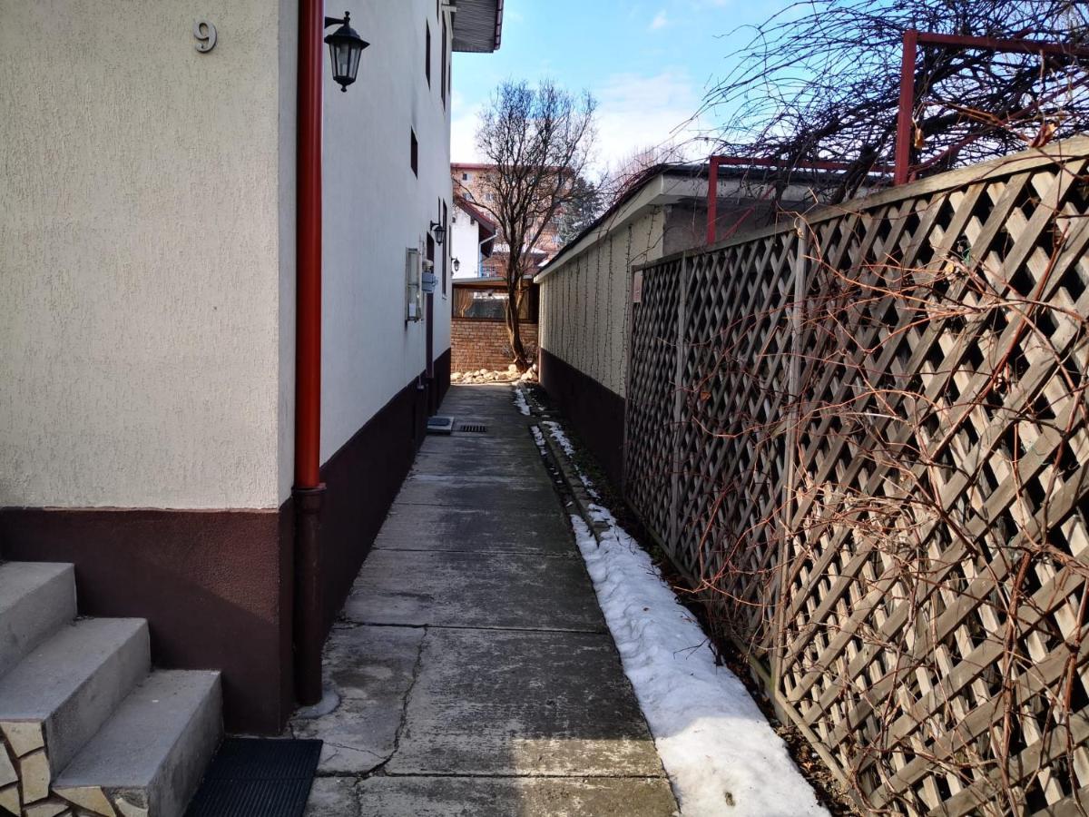Apartament Aretta Брашов Екстериор снимка